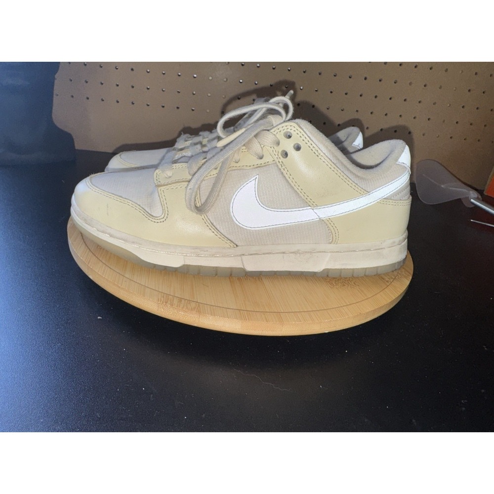NIKE SB DUNK LOW PRM CITY OF LOVE COLL LIGHT BONE COCONUT‎ MILK FZ2552-100